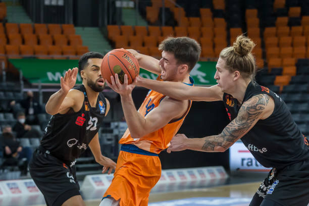 随着调查的 随着调查的