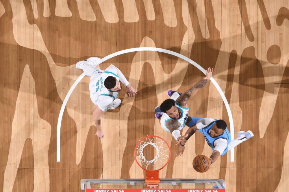 媒体和球迷 媒体和球迷