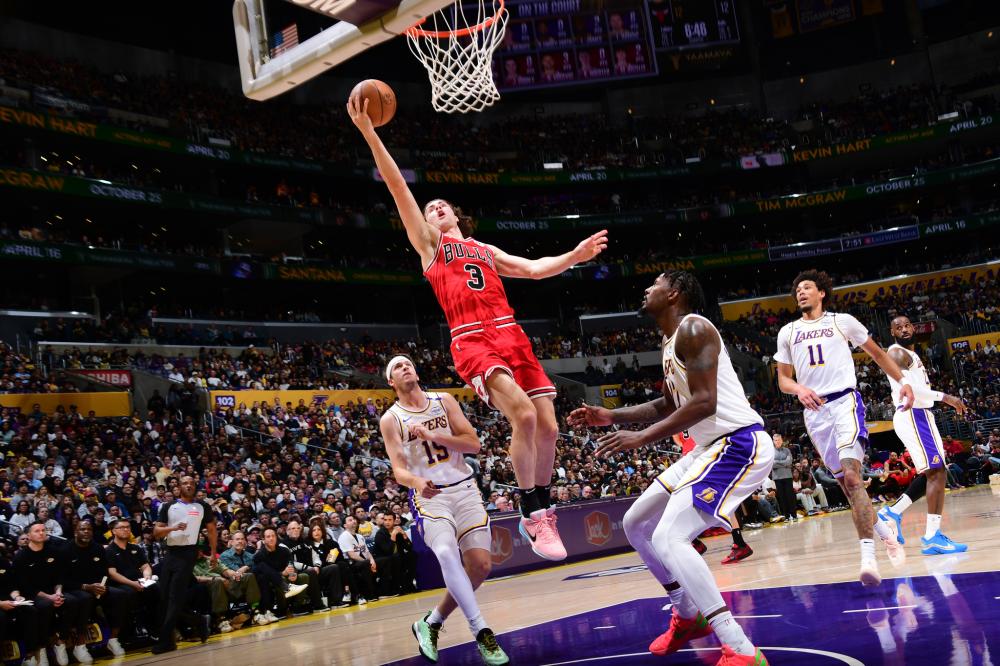 球在传球的 球在传球的