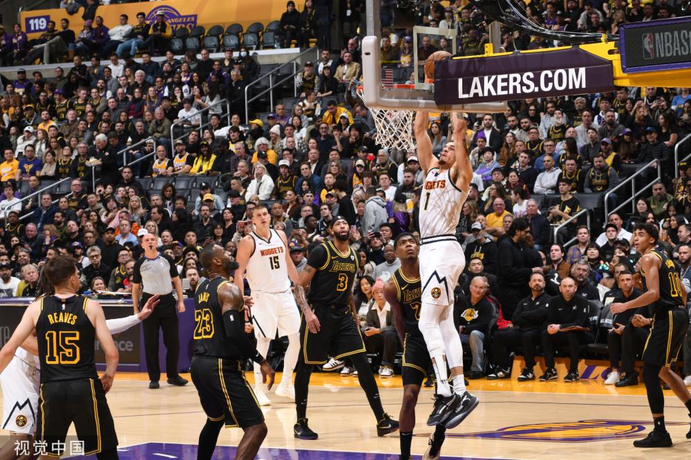 帮助队友打 帮助队友打