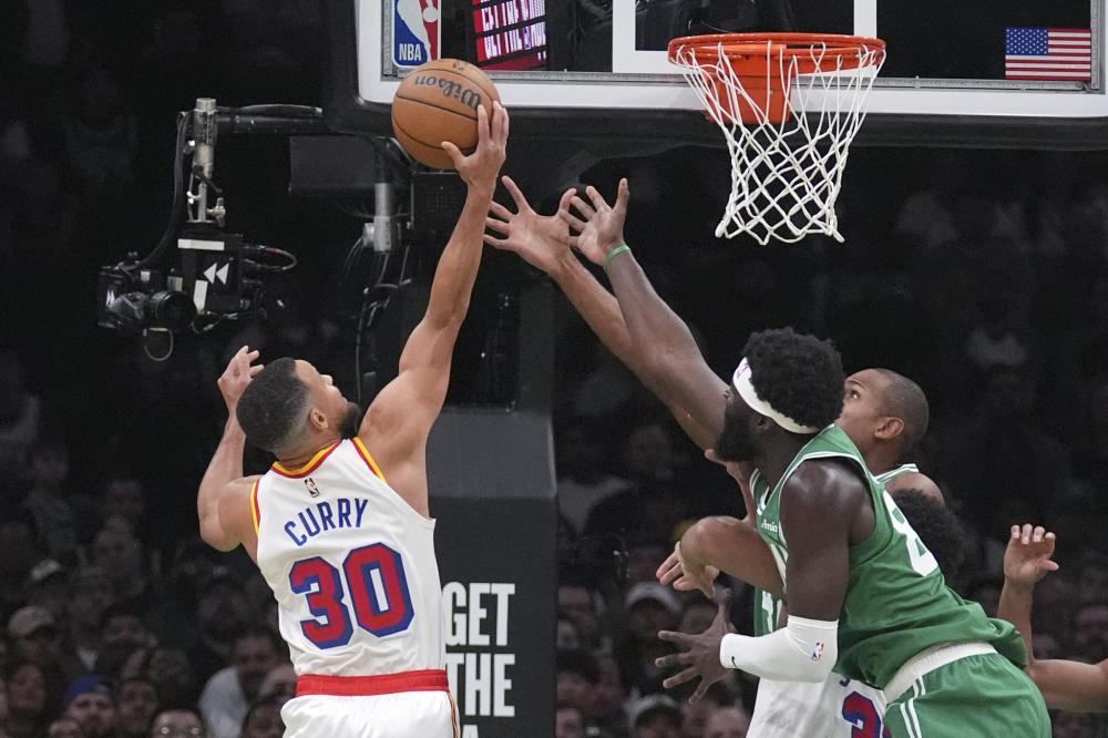 他将自己亲 他将自己亲