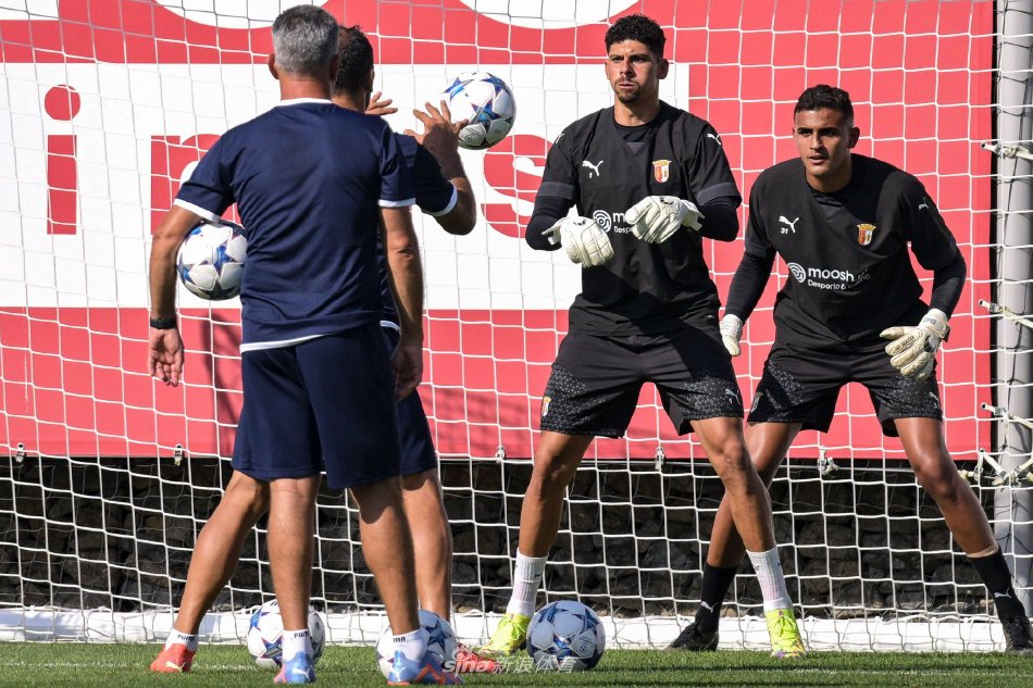 大型赛事中 大型赛事中