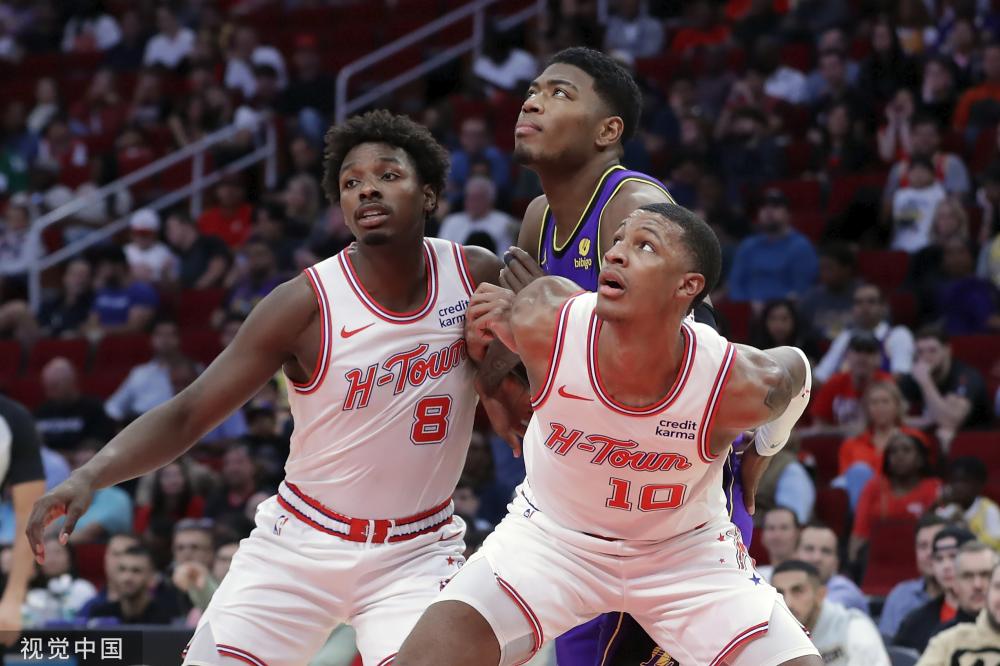 而做出调整 而做出调整